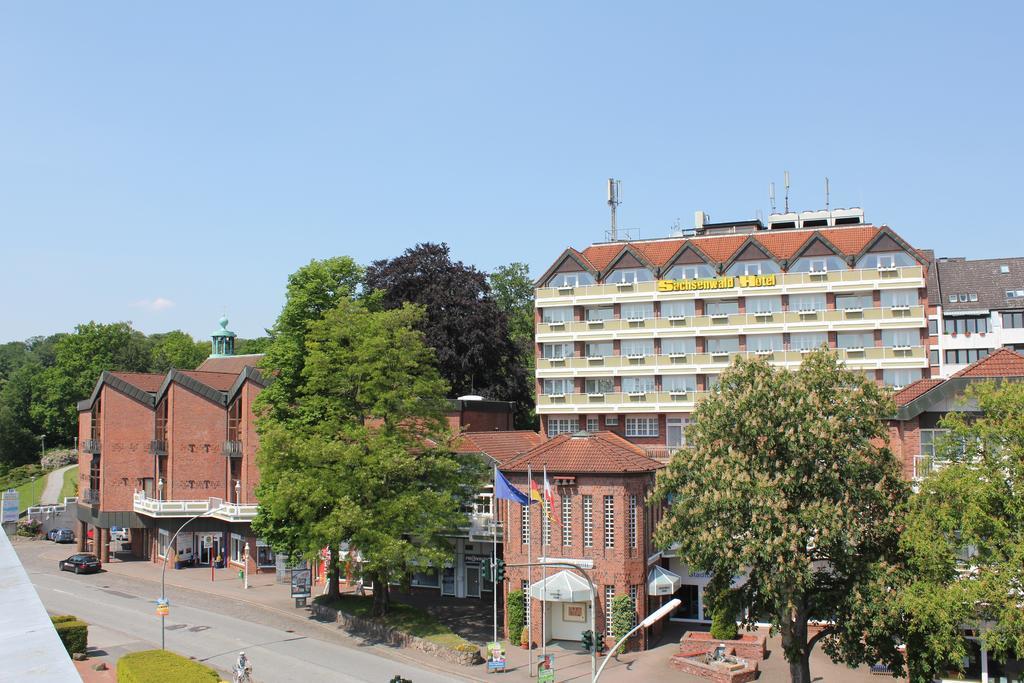 Sachsenwald Hotel Reinbek Ngoại thất bức ảnh