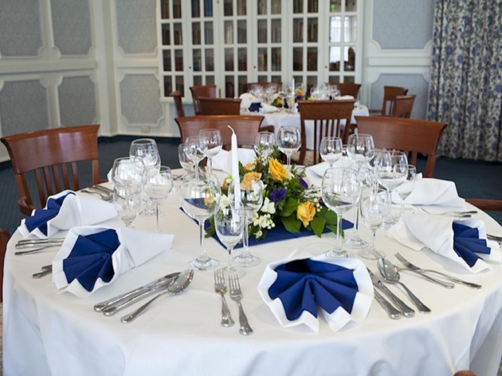 Sachsenwald Hotel Reinbek Ngoại thất bức ảnh